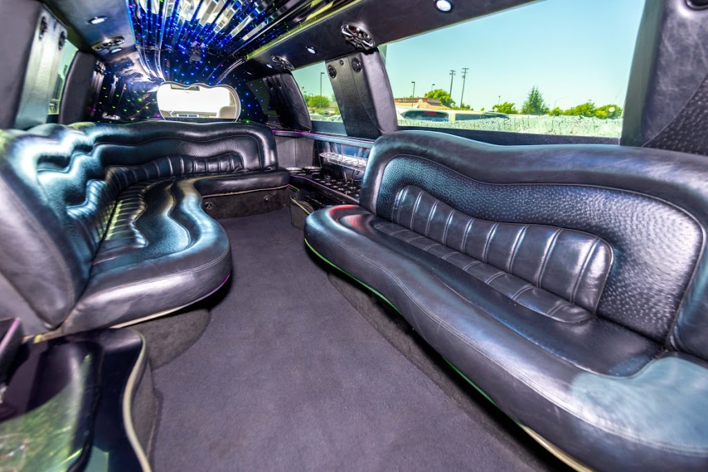 Top Limo Niagara Falls | 17, 7000 McLeod Rd Suite# 256, Niagara Falls, ON L2G 7K3, Canada | Phone: (647) 807-5466