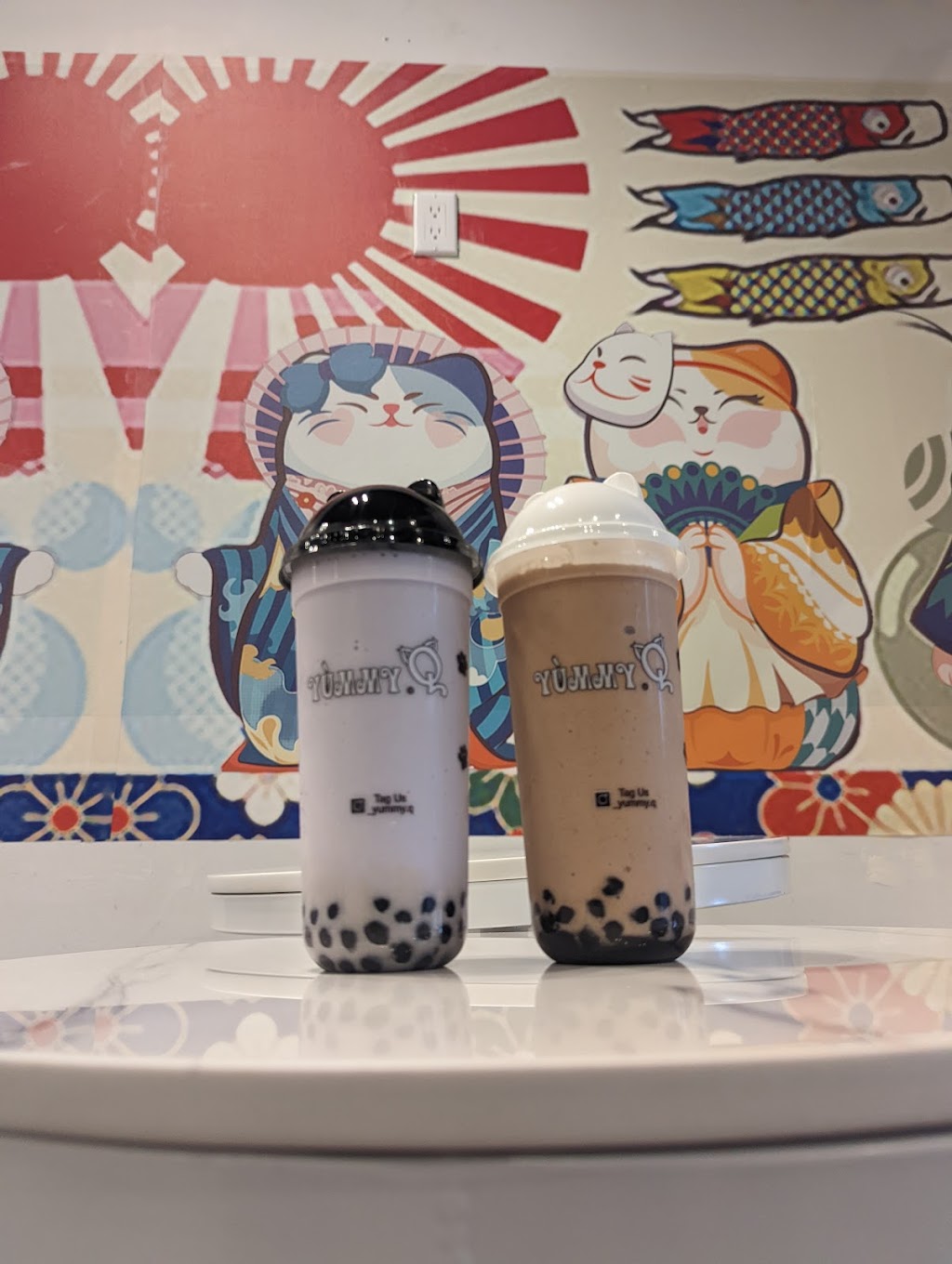 Yummy Q | 2-338 10 St NW, Calgary, AB T2N 1V8, Canada | Phone: (403) 245-6778