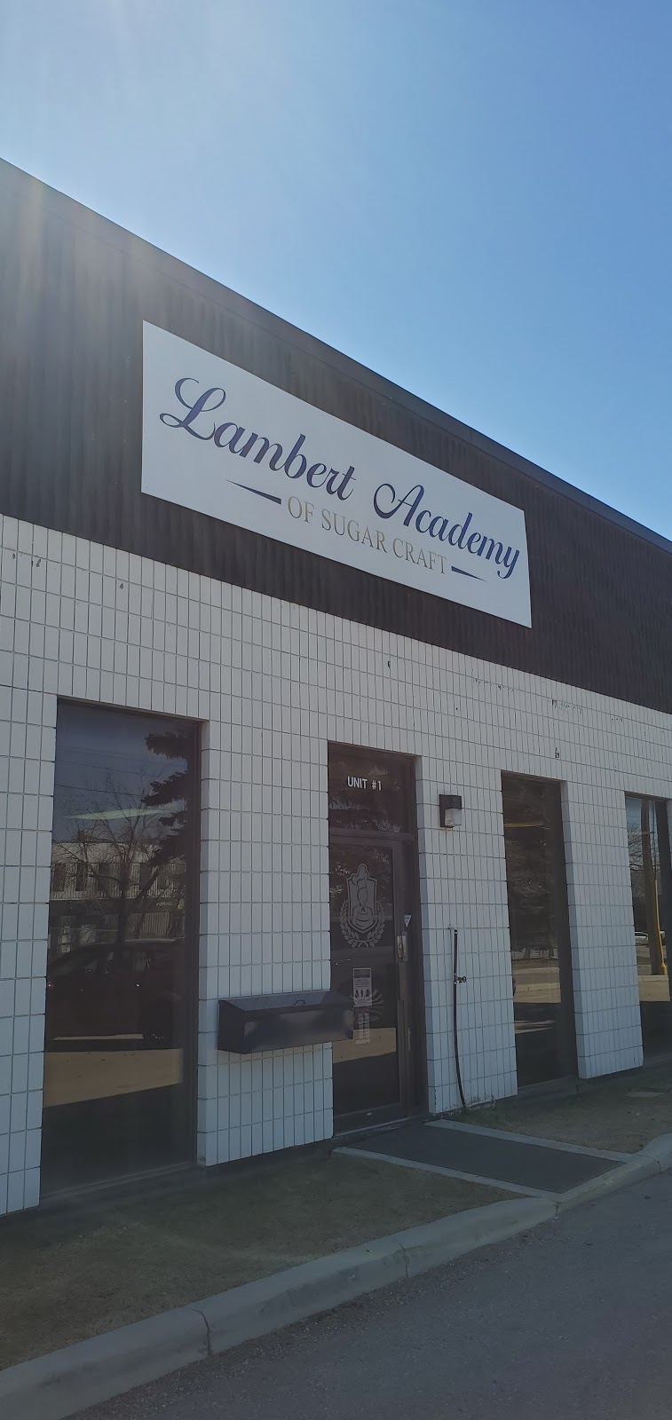Lambert Academy of Sugar Craft | 8236 30 St SE, Calgary, AB T2C 1H8, Canada | Phone: (587) 332-4234