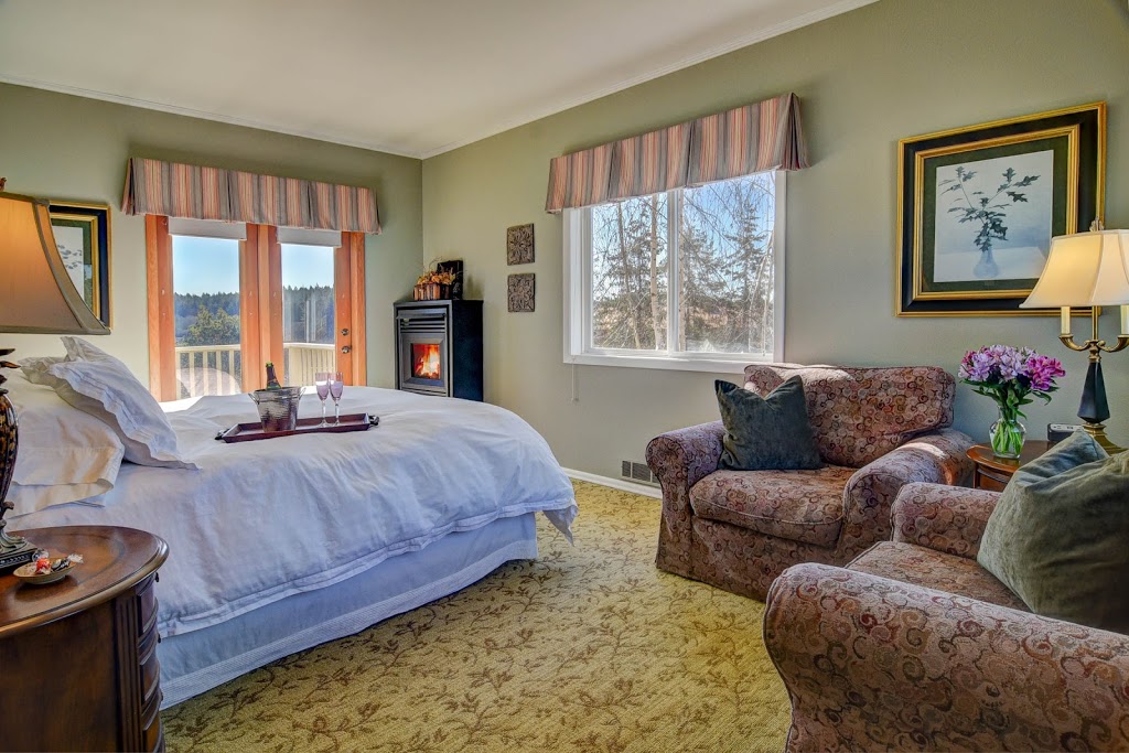 Trumpeter Inn Bed & Breakfast | 318 Trumpeter Way, Friday Harbor, WA 98250, USA | Phone: (360) 378-3884
