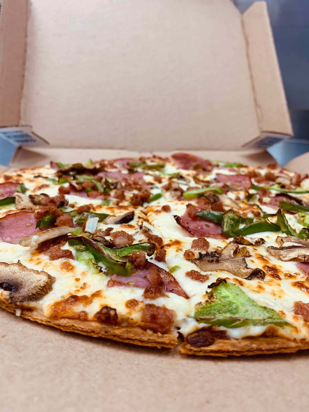 Dominos Pizza | 1900 Dixie Rd #3A, Pickering, ON L1V 6M4, Canada | Phone: (905) 839-0030