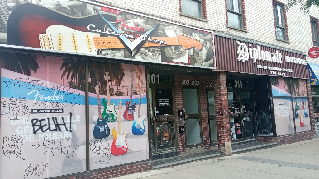Centre De Musique Diplomate Ltee | 311 Rue Beaubien E, Montréal, QC H2S 1R9, Canada | Phone: (514) 274-5413