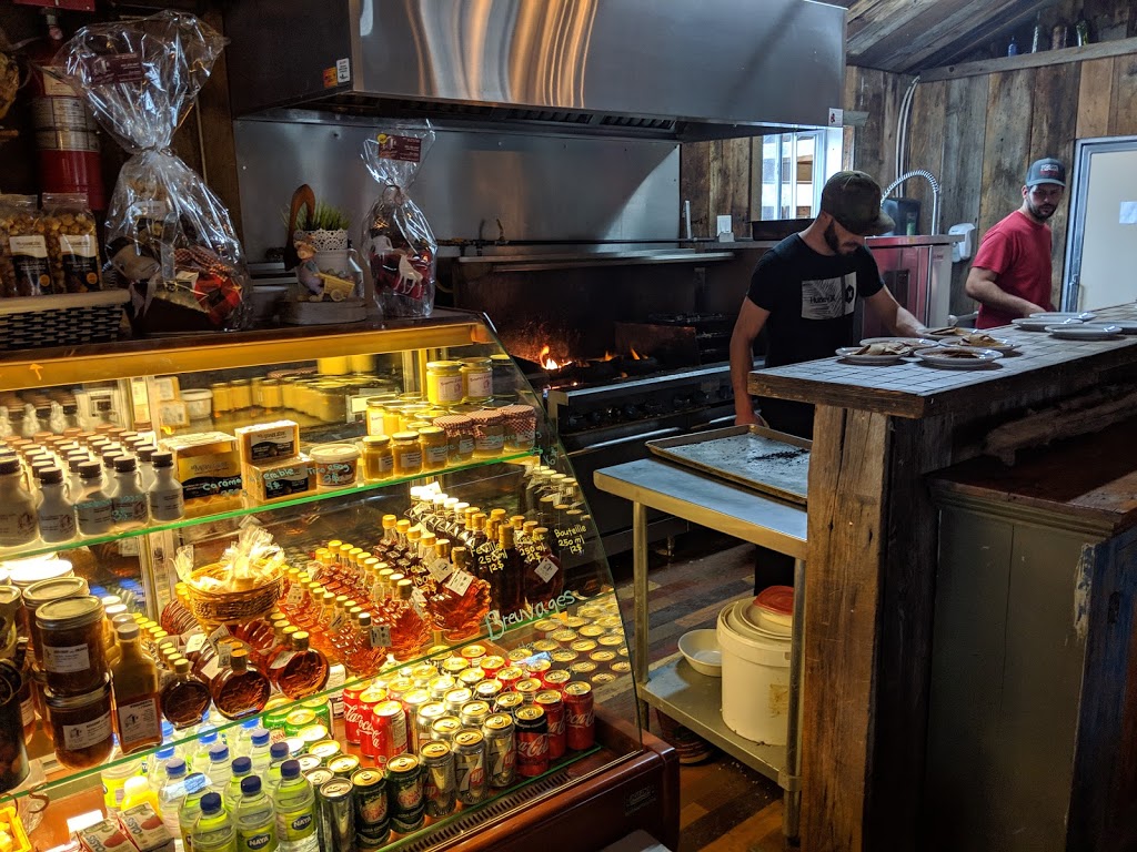 Cabane A Sucre La ptite cabane dla côte | 5885 Route Arthur Sauvé, Mirabel, QC J7N 2W4, Canada | Phone: (514) 990-2708