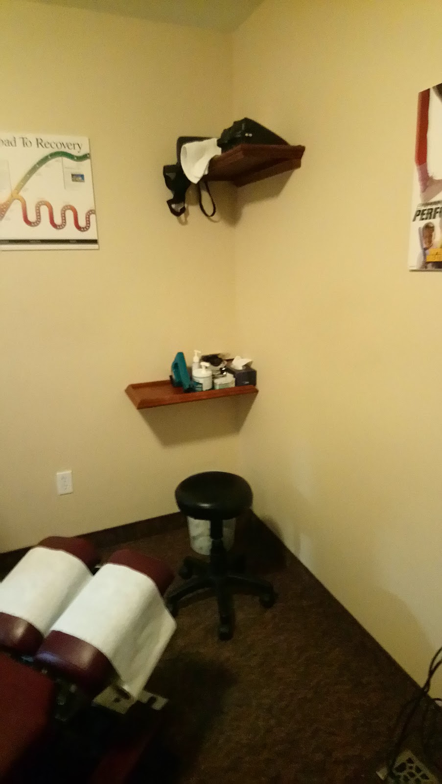 Greenbank Chiropractic Centre | 804 Greenbank Rd, Nepean, ON K2J 1A2, Canada | Phone: (613) 825-2524
