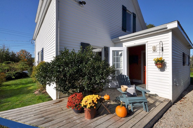 Robert Realty Team | 222 Waterfront Dr, Bedford, NS B4A 0H3, Canada | Phone: (902) 973-1177