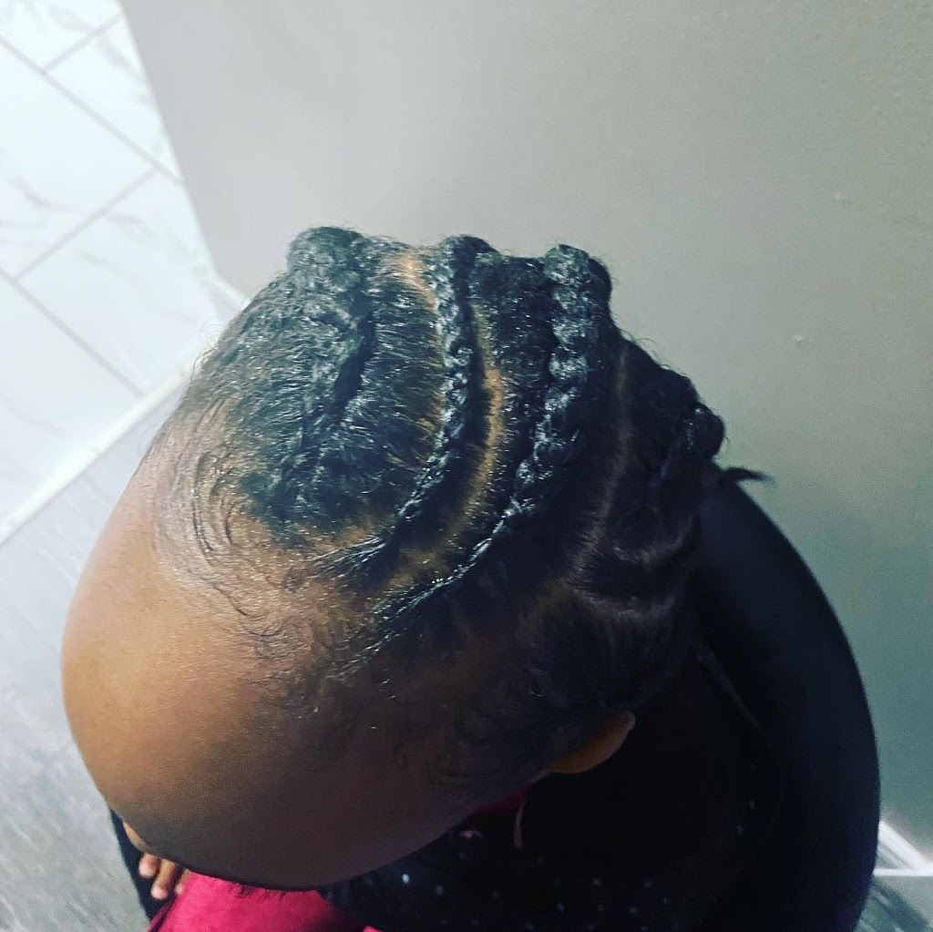 Penndorabeautyflare | 758 Elderberry Dr, Oshawa, ON L1K 2J3, Canada | Phone: (437) 922-8785