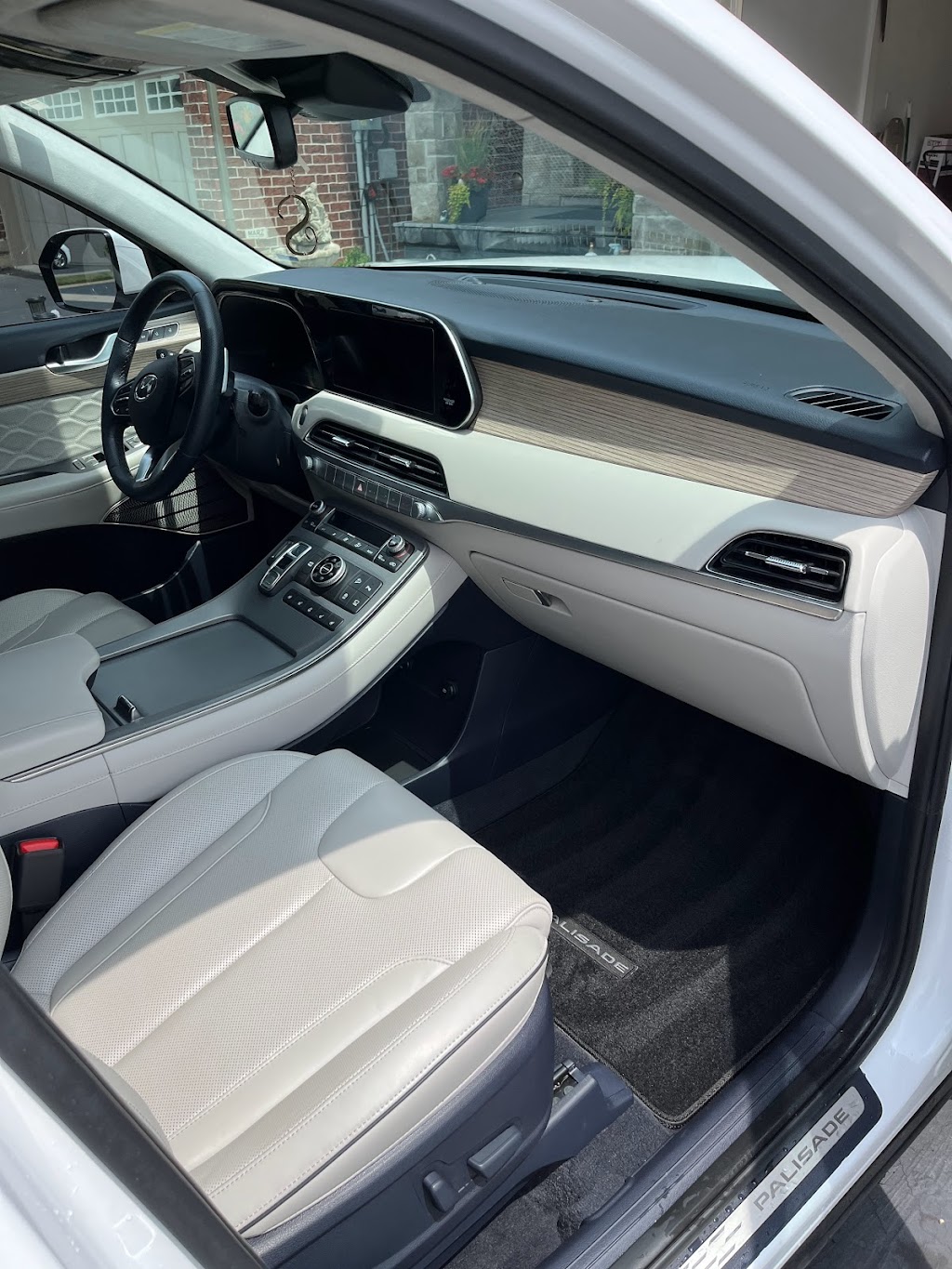 Flawless auto detailing | 706 Hiawatha Blvd, Ancaster, ON L9G 3A7, Canada | Phone: (365) 323-1333