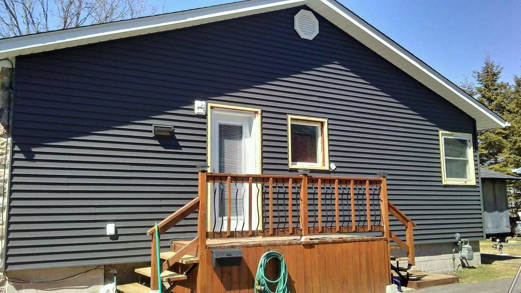 Bay Roofing and Exteriors Ltd. | 1855 Lasalle Blvd Rear Unit B, Sudbury, ON P3A 2A3, Canada | Phone: (705) 670-0123