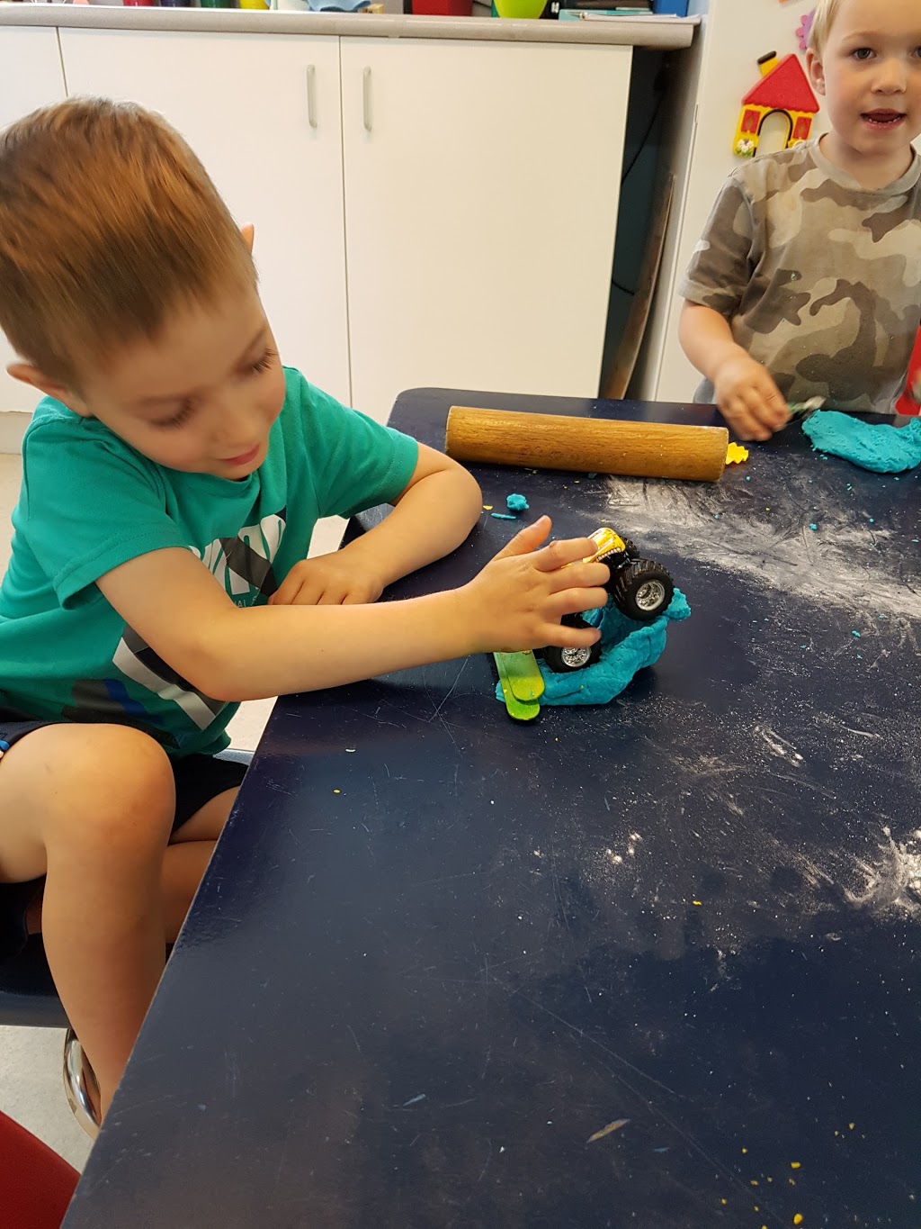 Kids-R-Unique | 3505 Hallberg Rd, Ladysmith, BC V9G 1K1, Canada | Phone: (250) 245-7400