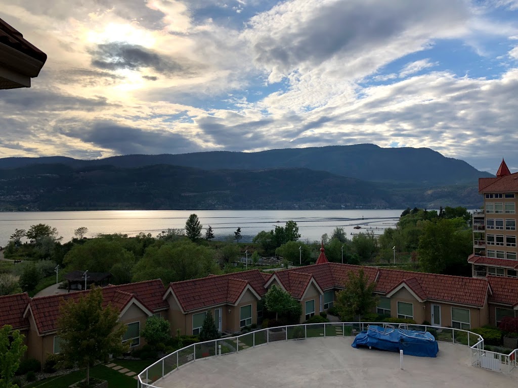 Discovery Bay | 1088 Sunset Dr, Kelowna, BC V1Y 9W1, Canada | Phone: (877) 218-4601