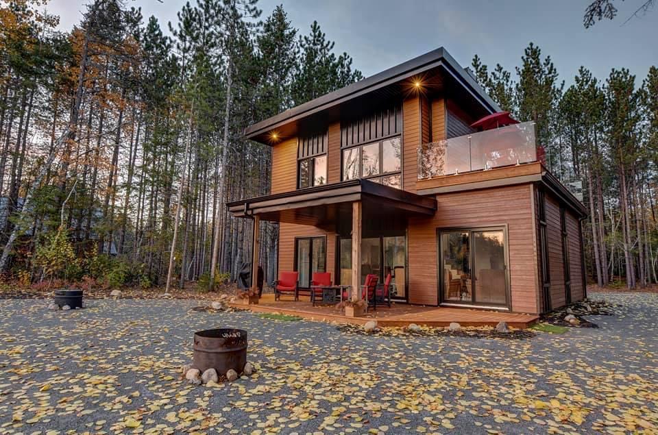 Chemin de la côte | 390 Chem. de la Jolie Côte, Saint-Alexis-des-Monts, QC J0K 1V0, Canada | Phone: (514) 757-9498