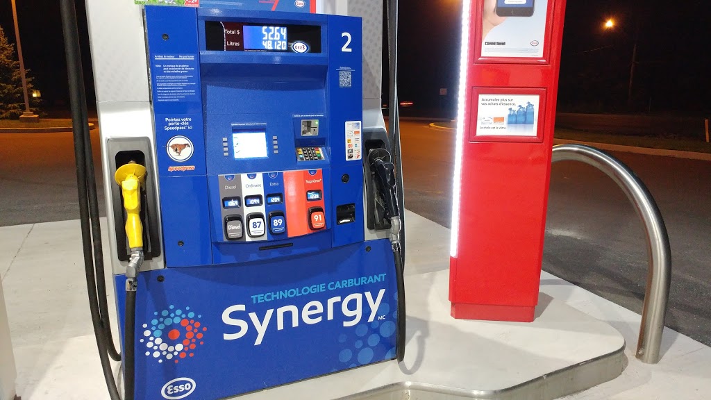 Esso | 445 Rue Laval, Sherbrooke, QC J1C 0R1, Canada | Phone: (819) 846-4747