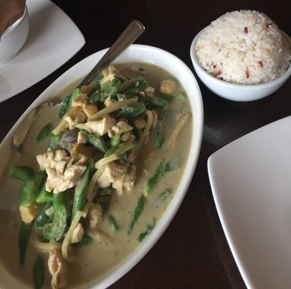 Lemongrass Thai Cuisine | 245 Edinburgh Rd S, Guelph, ON N1G 2J6, Canada | Phone: (519) 823-8353