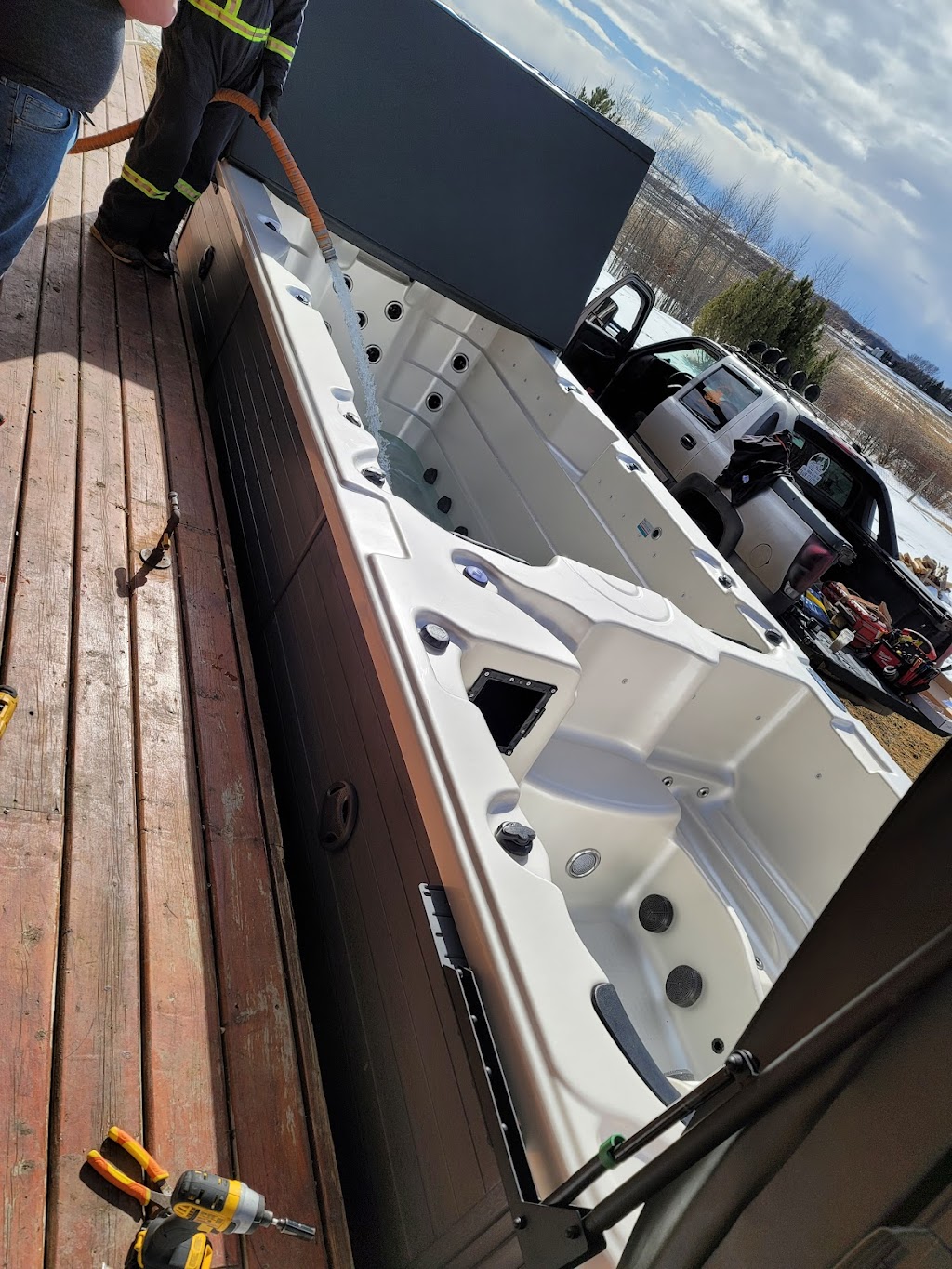 Hot Tub Pro | 7050 Gray Dr #1036, Red Deer, AB T4P 1C9, Canada | Phone: (403) 872-6441