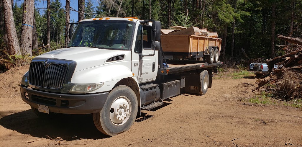LCS Hauling & Towing | 885 Fishermans Cir, Parksville, BC V9P 1Z4, Canada | Phone: (250) 248-5449