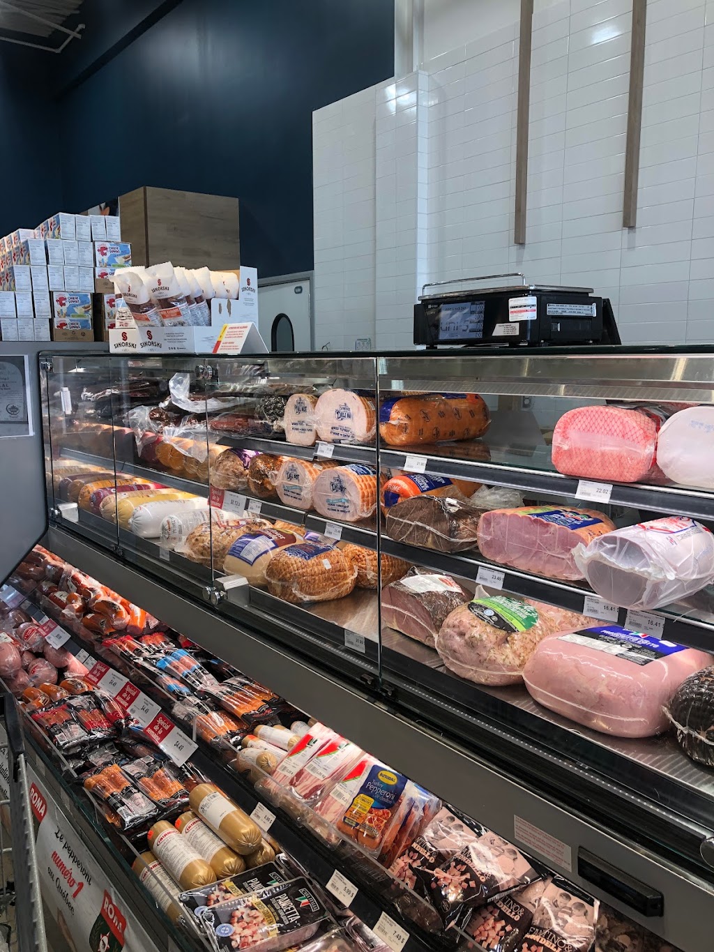 Intermarché Palumbo Pierrefonds | 4957 Boul. Saint-Jean, Pierrefonds, QC H9H 2A9, Canada | Phone: (514) 954-9335