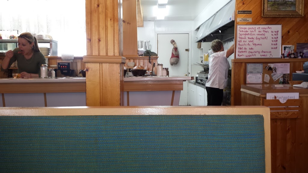 Resto Chez Mimi | 188 Rue du Prince, Sorel-Tracy, QC J3P 4K5, Canada | Phone: (450) 746-2828