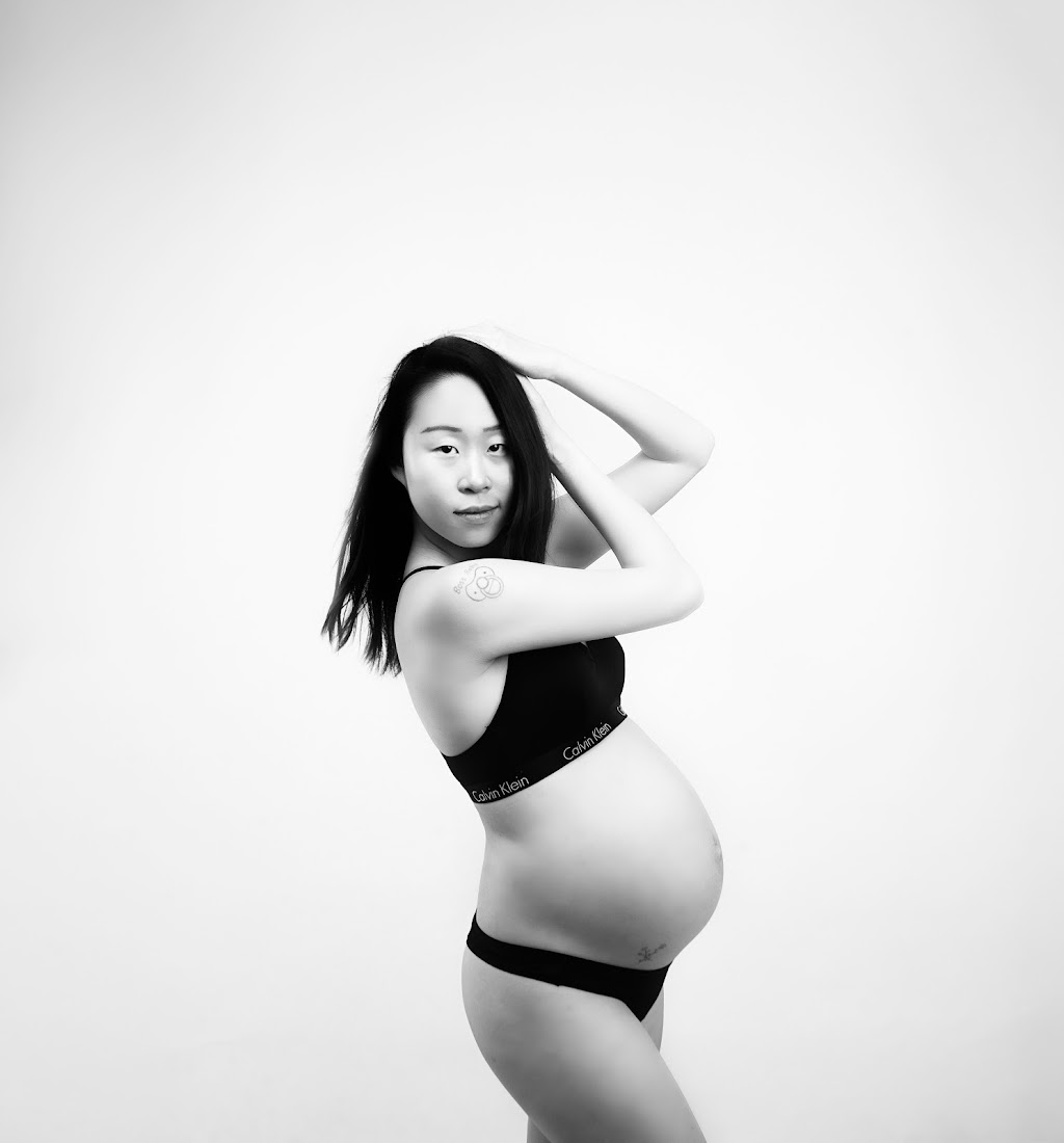 Allys Photography | 15 Ennerdale Rd, Toronto, ON M6E 4C2, Canada | Phone: (647) 787-6044