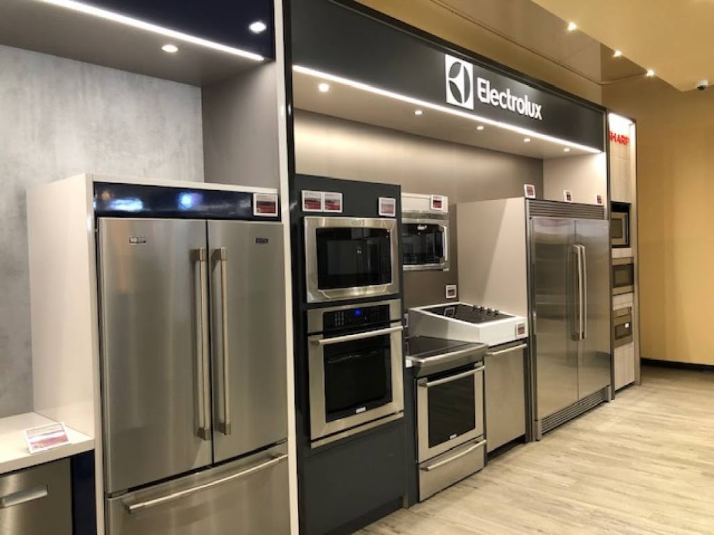 Canadian Appliance Source Winnipeg | 1585 Kenaston Blvd, Winnipeg, MB R3P 2N3, Canada | Phone: (204) 289-9685
