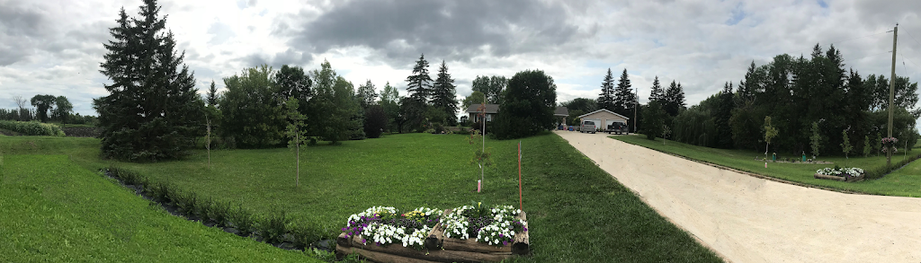 Coupland Family Farm | 28116 River Rd S, Rosenort, MB R0G 1W0, Canada | Phone: (204) 999-2943