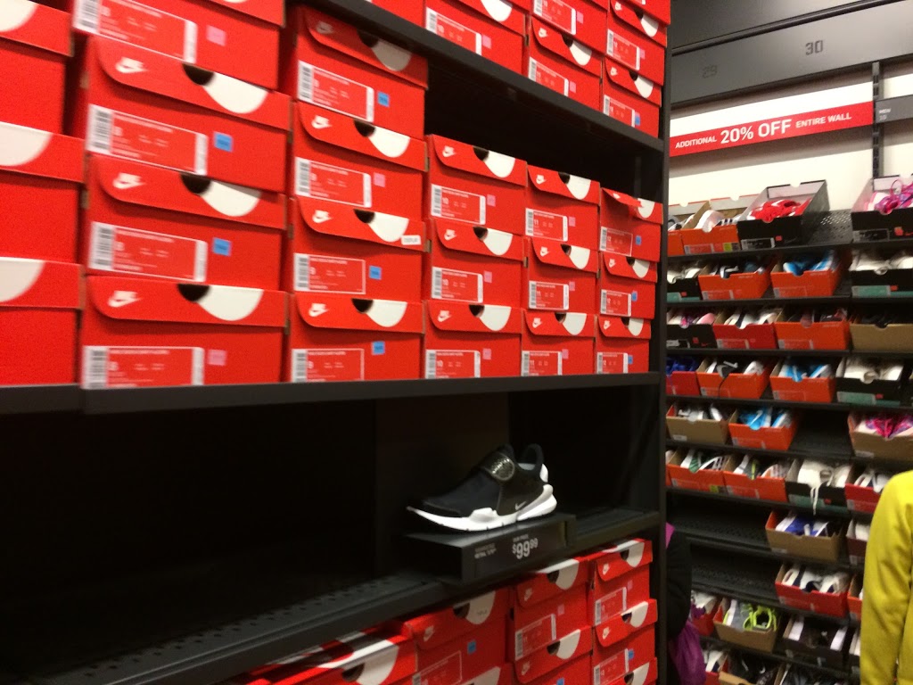 Nike Factory Store | clothing store | 8555 Campeau Dr Unit 290, Ottawa, ON K2T 0K5, Canada | 6138317415 OR +1 613-831-7415