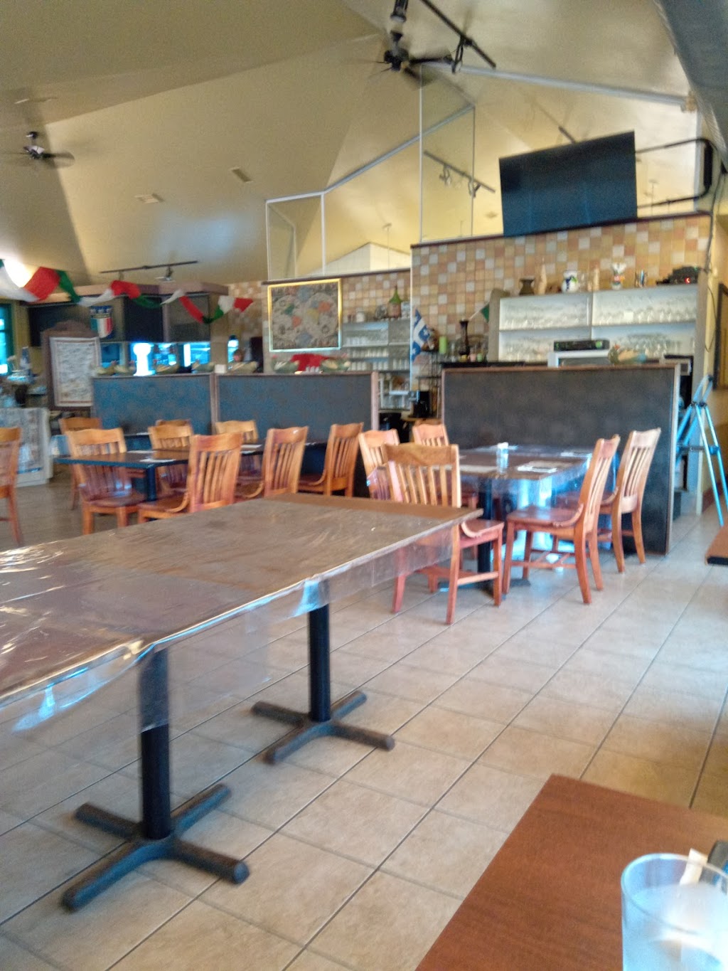 Restaurant Napoli Trattoria | 3624E Québec 201 Saint-Timothée Saint-Antoine-Abbé Franklin, Le Haut-Saint-Laurent, QC J0S 1N0, Canada | Phone: (450) 827-2224