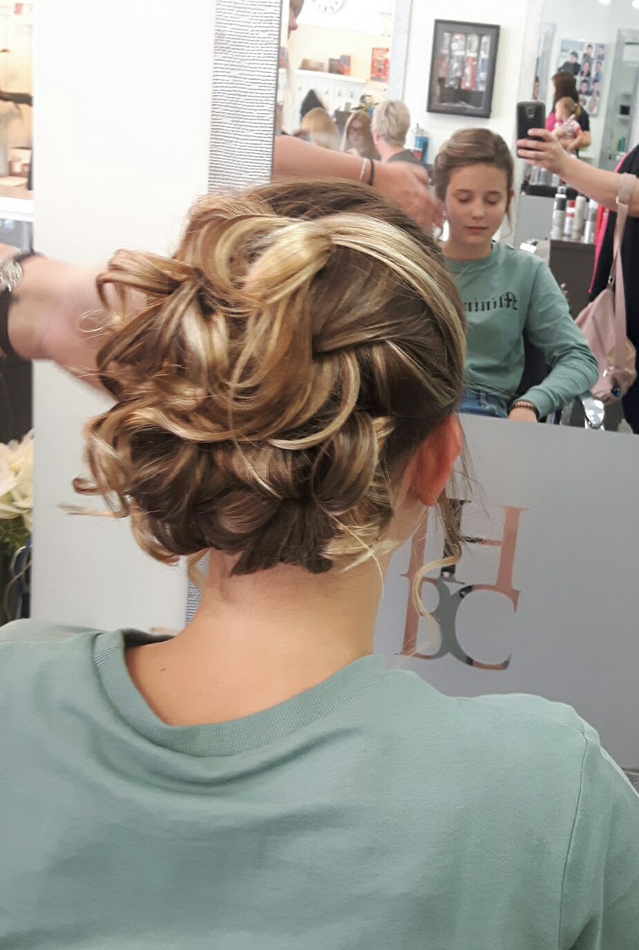 Total Hair And Body Care | 4214 Petrolia Line, Petrolia, ON N0N 1R0, Canada | Phone: (519) 882-4011