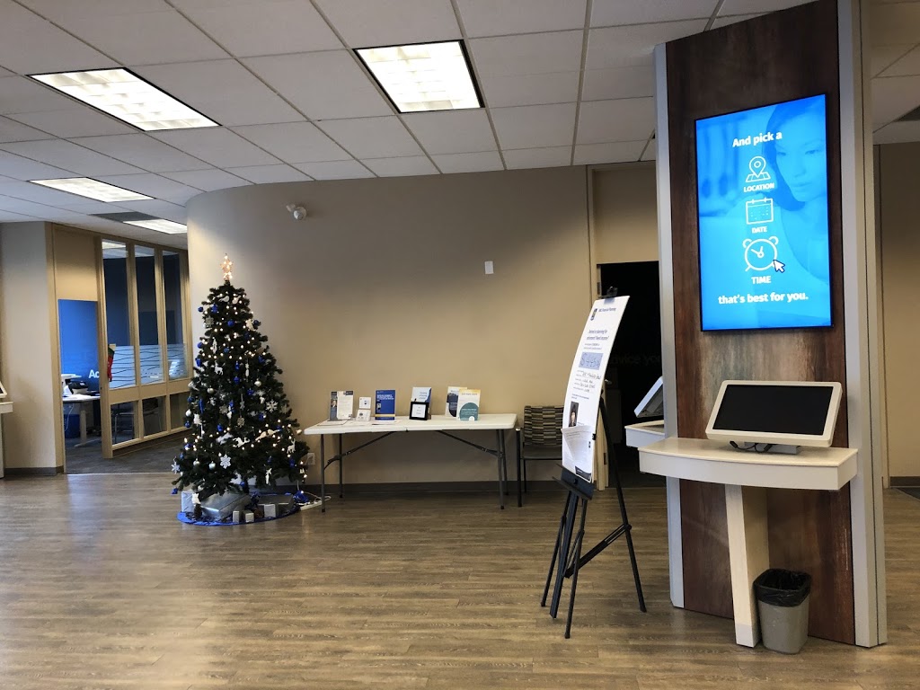 RBC Royal Bank | 3935 Oak St, Vancouver, BC V6H 2M7, Canada | Phone: (604) 665-0341