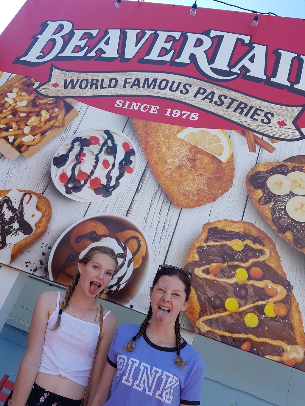 BeaverTails | 14 Main St W, Grand Bend, ON N0M 1T0, Canada | Phone: (519) 800-6033