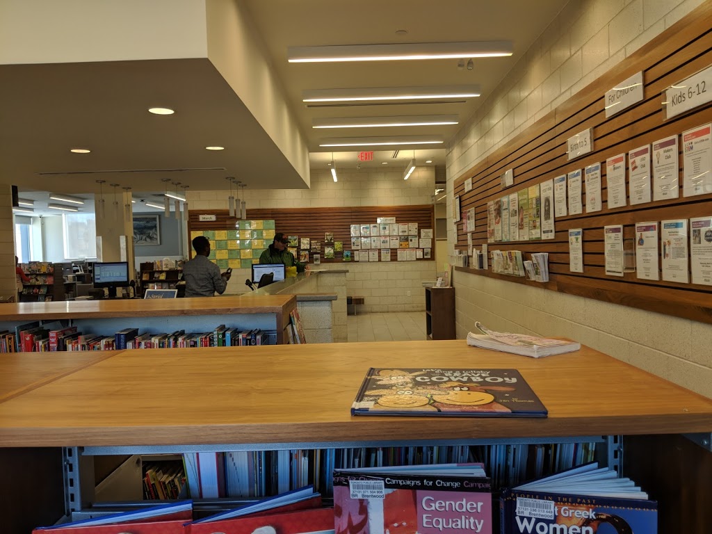 Toronto Public Library - Brentwood Branch | library | 36 Brentwood Rd N, Etobicoke, ON M8X 2B5, Canada | 4163945240 OR +1 416-394-5240