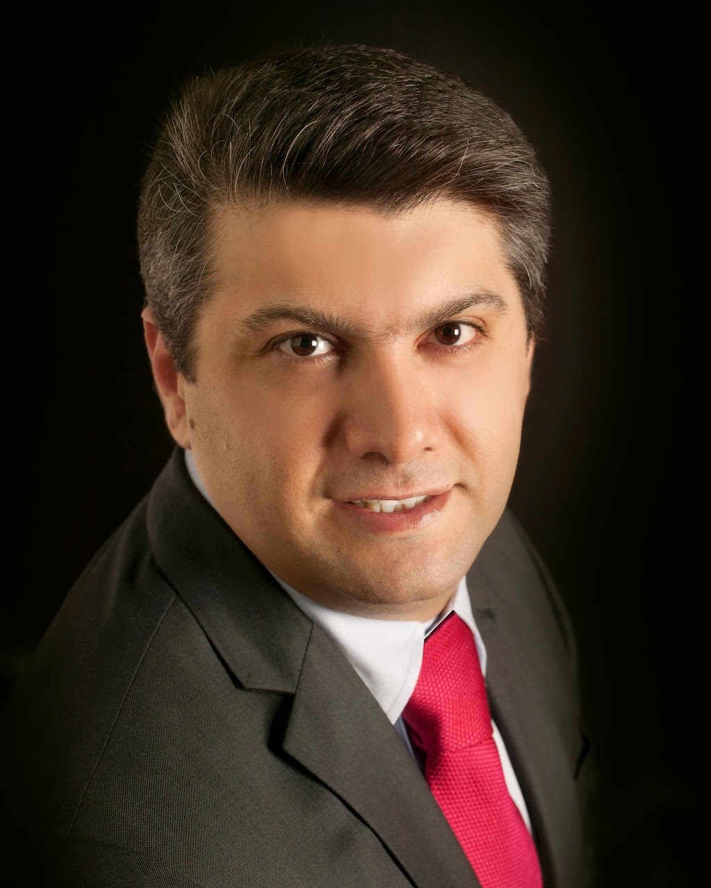 Real Estate Brokerage | 10 Royal Orchard Blvd #1, Thornhill, ON L3T 3C3, Canada | Phone: (647) 862-9394
