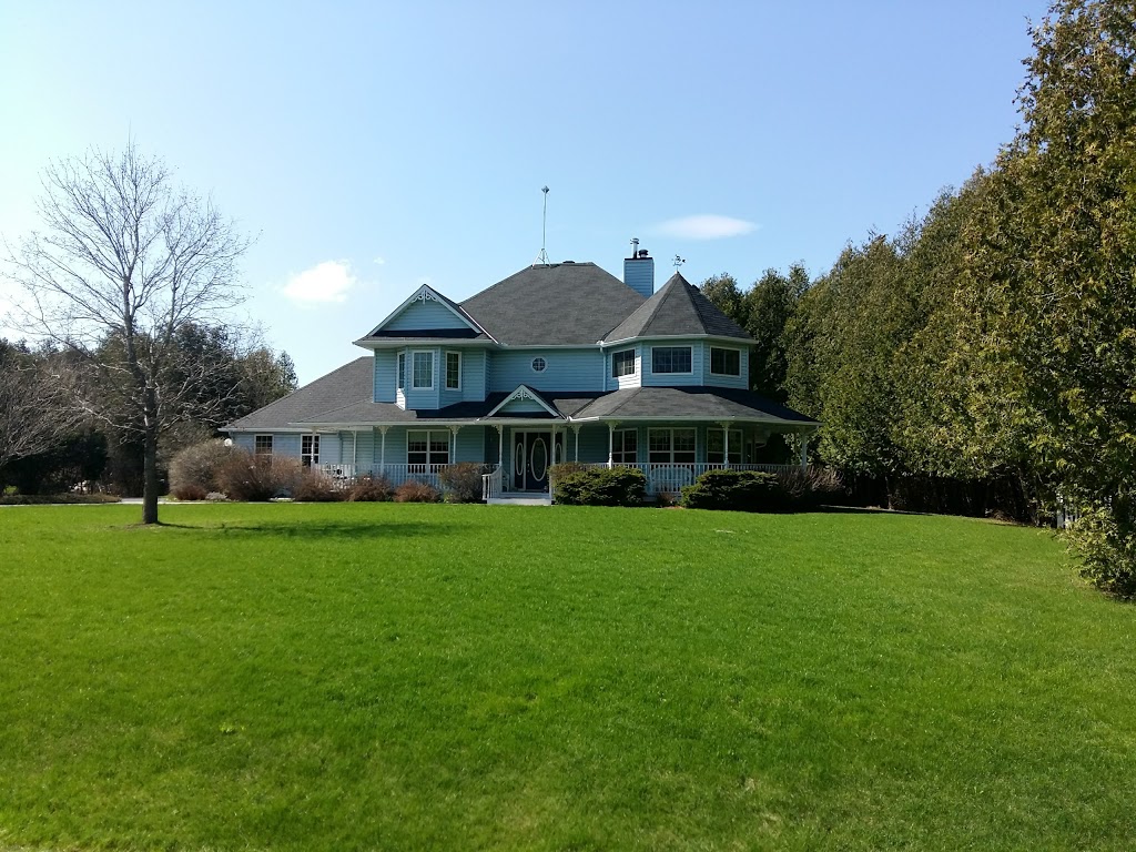 The Boston "T" Bed & Breakfast | 106 Falcon Brook Rd, Carp, ON K0A 1L0, Canada | Phone: (613) 859-0779