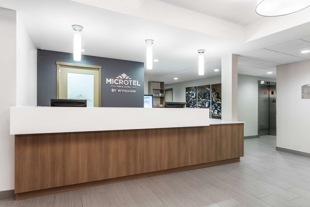 Microtel Inn & Suites Casselman | 17 Industriel St, Casselman, ON K0A 1M0, Canada | Phone: (613) 427-3550