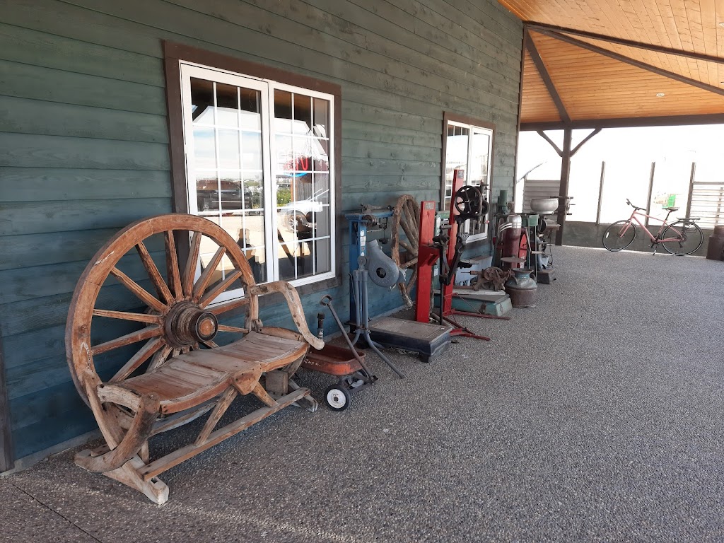 Broxburn Vegetables & Cafe | 5-90008 range Road 210, Lethbridge County, AB T1J 5R9, Canada | Phone: (403) 327-0909