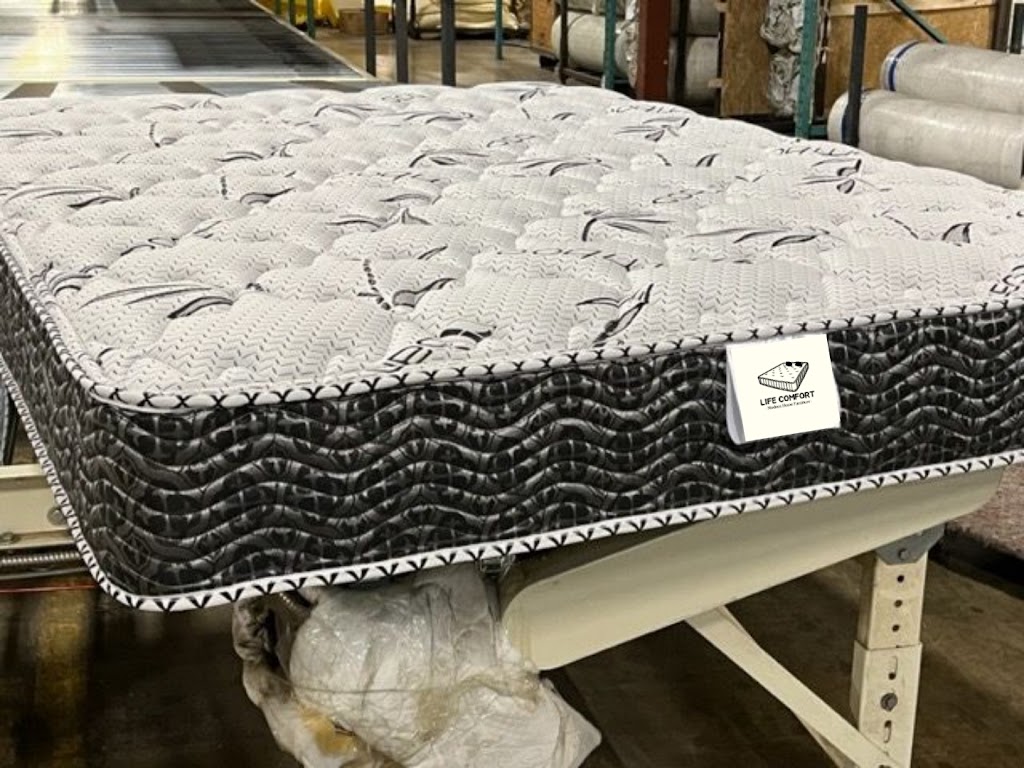 Life Comfort Furniture | 18970 Route Transcanadienne, Baie-dUrfé, QC H9X 3R1, Canada | Phone: (647) 249-7866
