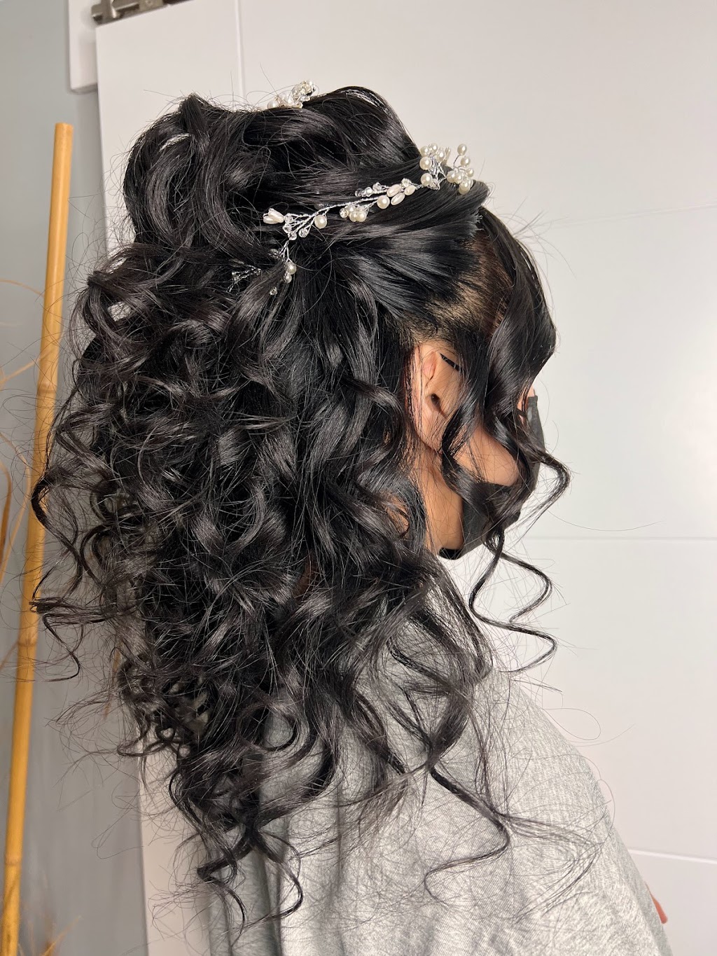 Hair By Jeannine Dyer | 525 Perth Ave, Winnipeg, MB R2V 0V4, Canada | Phone: (204) 228-0596