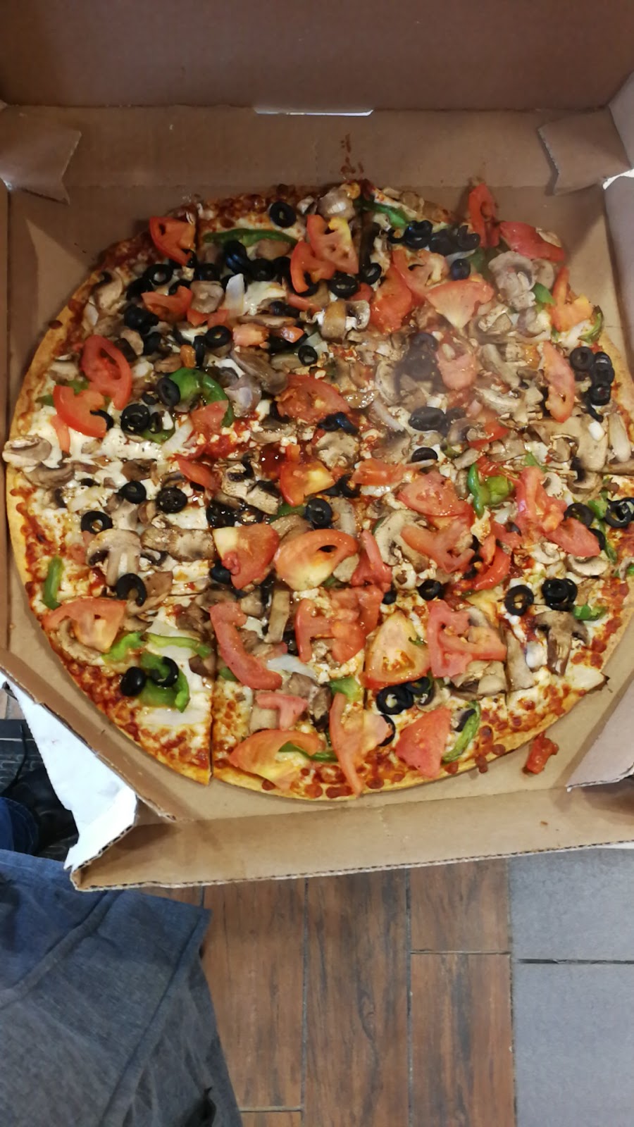 Dominos Pizza | 800 Franklin Blvd, Cambridge, ON N1R 7Z1, Canada | Phone: (519) 624-8050