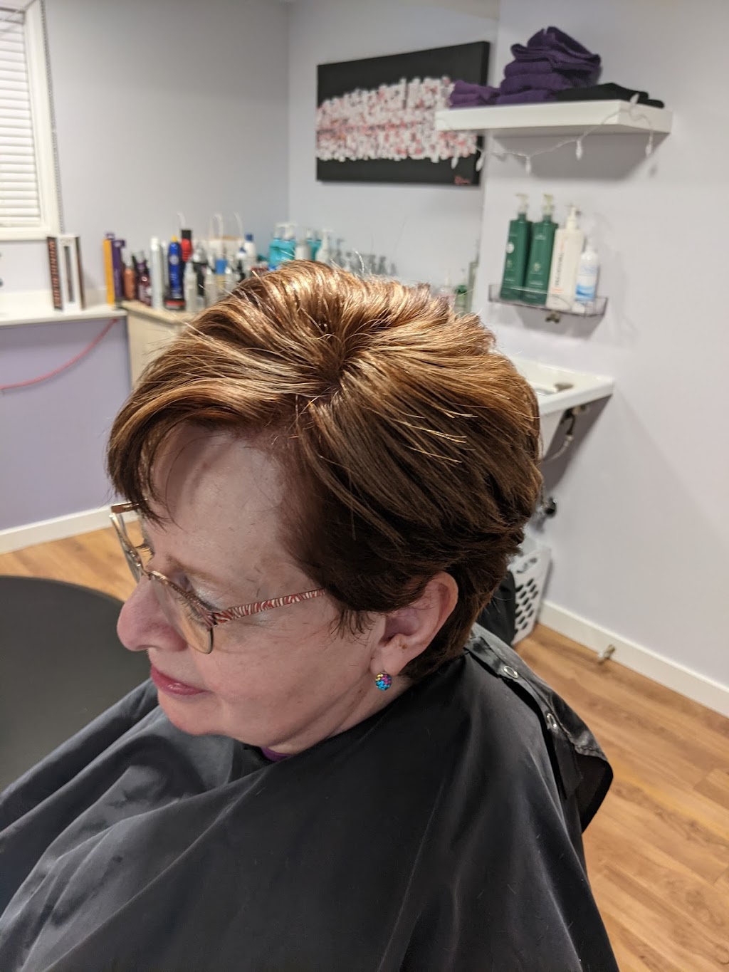 Megans Hairstyling | Hair Salon, 1127 Reynolds Rd, Victoria, BC V8P 2K5, Canada | Phone: (250) 580-7864