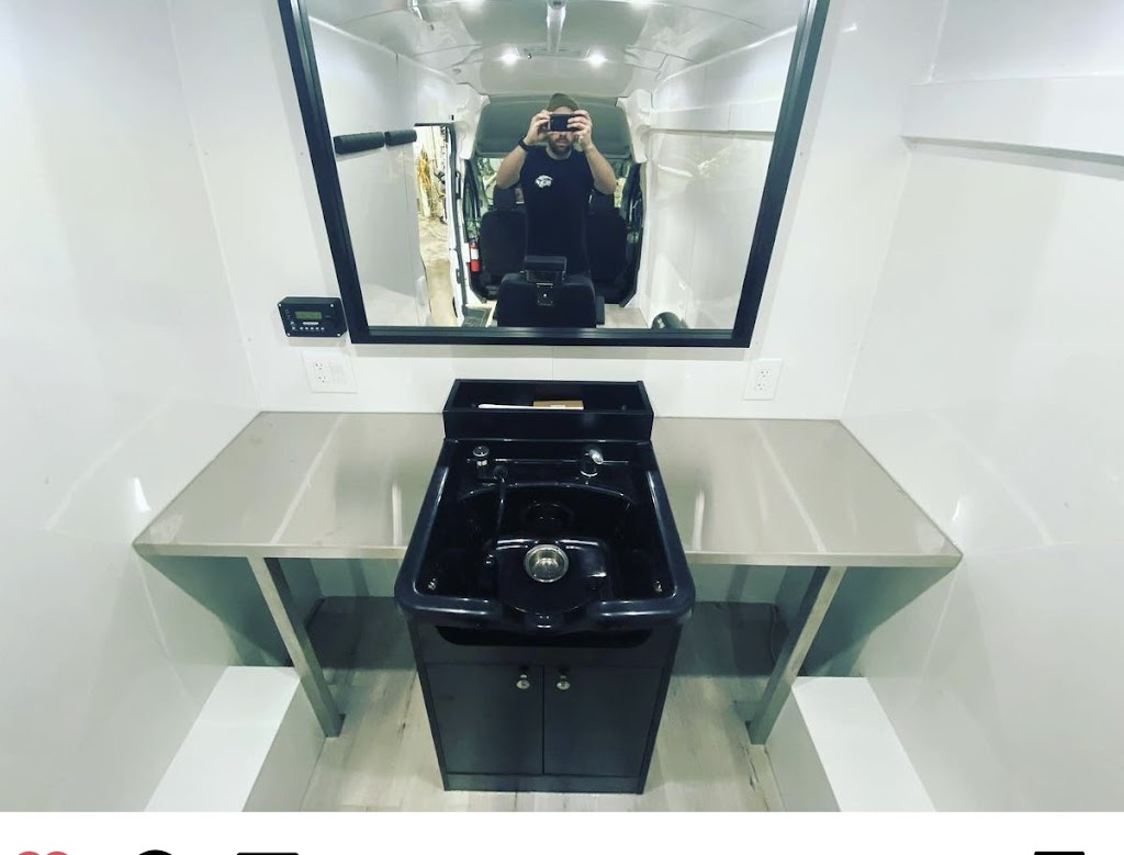 Gwapa And Gwapo Mobile Hair | 155 Sage Bank Grove NW, Calgary, AB T3R 0K1, Canada | Phone: (403) 803-4615