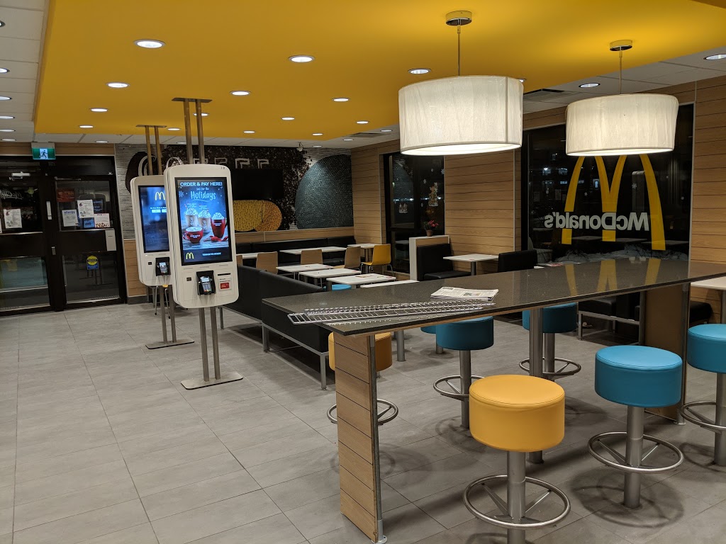 McDonalds | 176 Conception Bay Hwy, Bay Roberts, NL A0A 1G0, Canada | Phone: (709) 786-9131