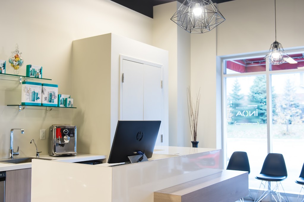 In Salon | 2983 Westoak Trails Blvd, Oakville, ON L6M 5E4, Canada | Phone: (905) 465-2398