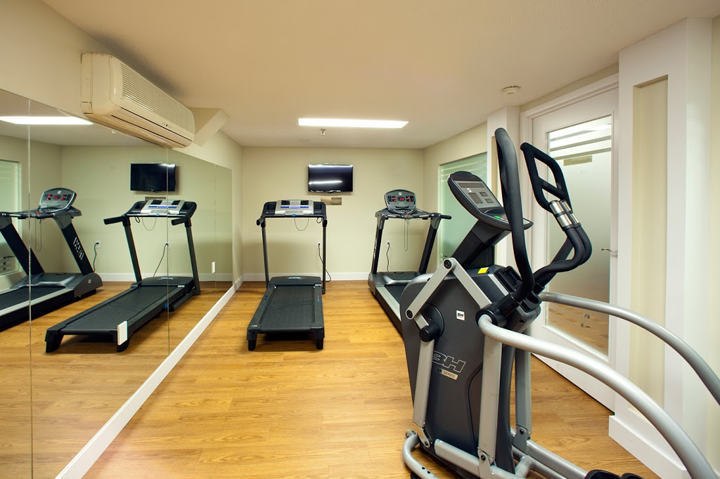 Regency Place Apartments | 15 Regency Crescent, Whitby, ON L1N 7K9, Canada | Phone: (905) 430-7397