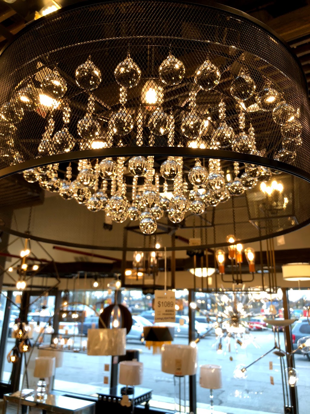 Living Lighting | 9737 Yonge St Unit 203, Richmond Hill, ON L4C 8S7, Canada | Phone: (905) 737-7445