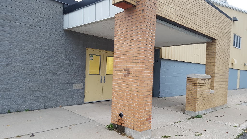 Crystal Ridge Park | 109 Ridge Rd S, Fort Erie, ON L0S 1B0, Canada
