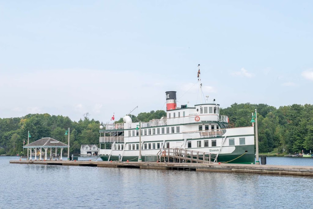 Howard Johnson by Wyndham Gravenhurst | 1165 Muskoka Rd S, Gravenhurst, ON P1P 1K6, Canada | Phone: (705) 687-7707
