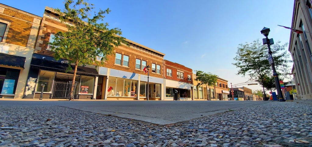 Rays Rental Niagara Falls | 4511 Queen St Unit #3, Niagara Falls, ON L2E 2L4, Canada | Phone: (647) 495-9588