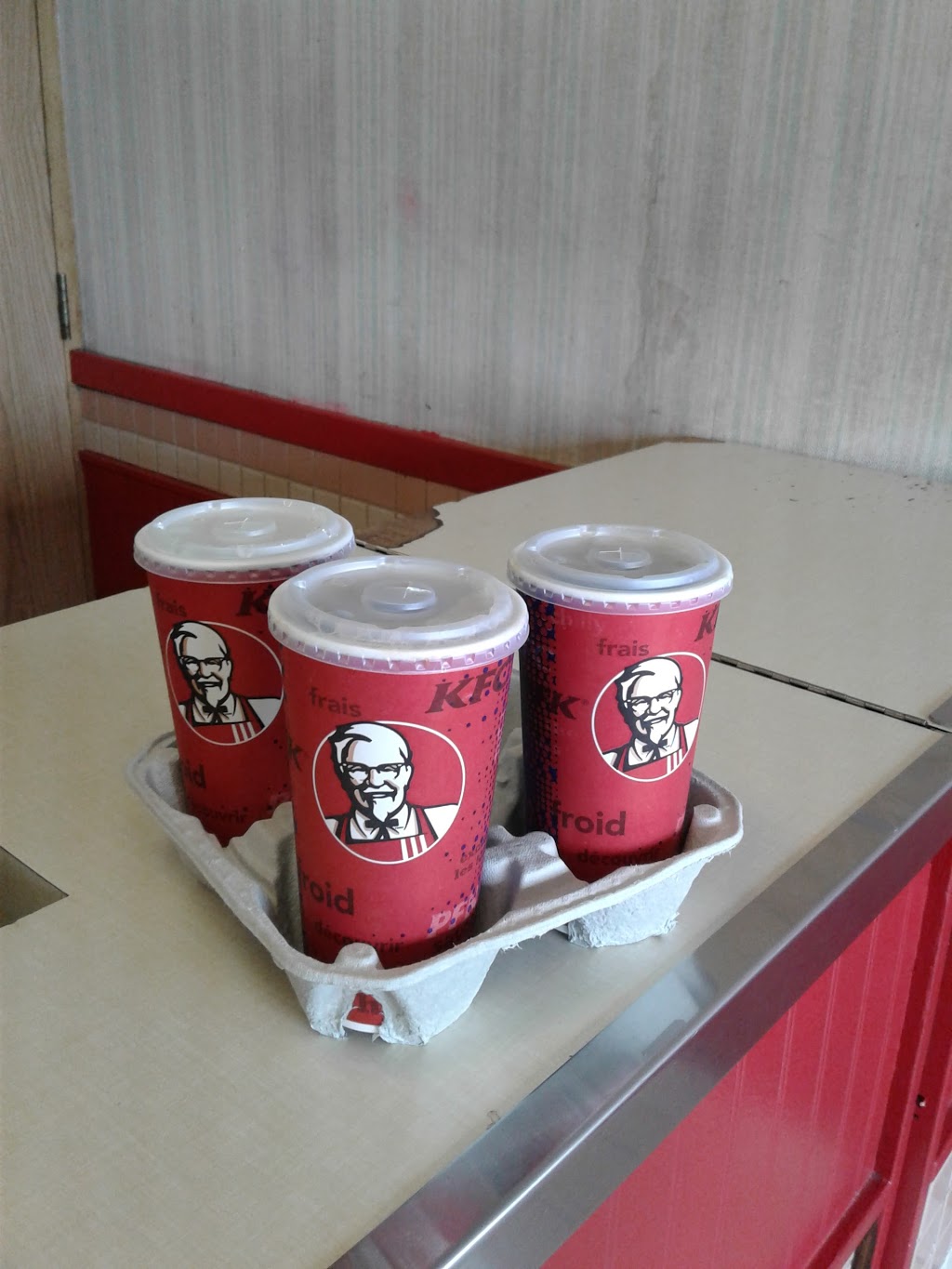 KFC | 1971 Finch Ave W, North York, ON M3N 2V3, Canada | Phone: (416) 745-5515