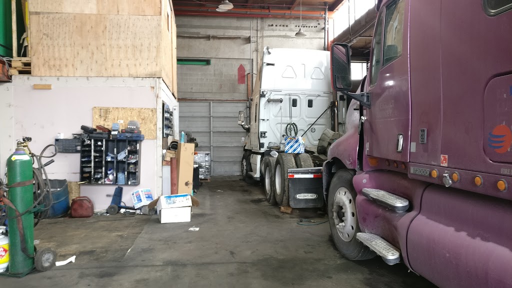 SINGH TRUCK & TRAILER REPAIR LTD | 669 Derwent Way, Delta, BC V3M 5P7, Canada | Phone: (778) 968-4494