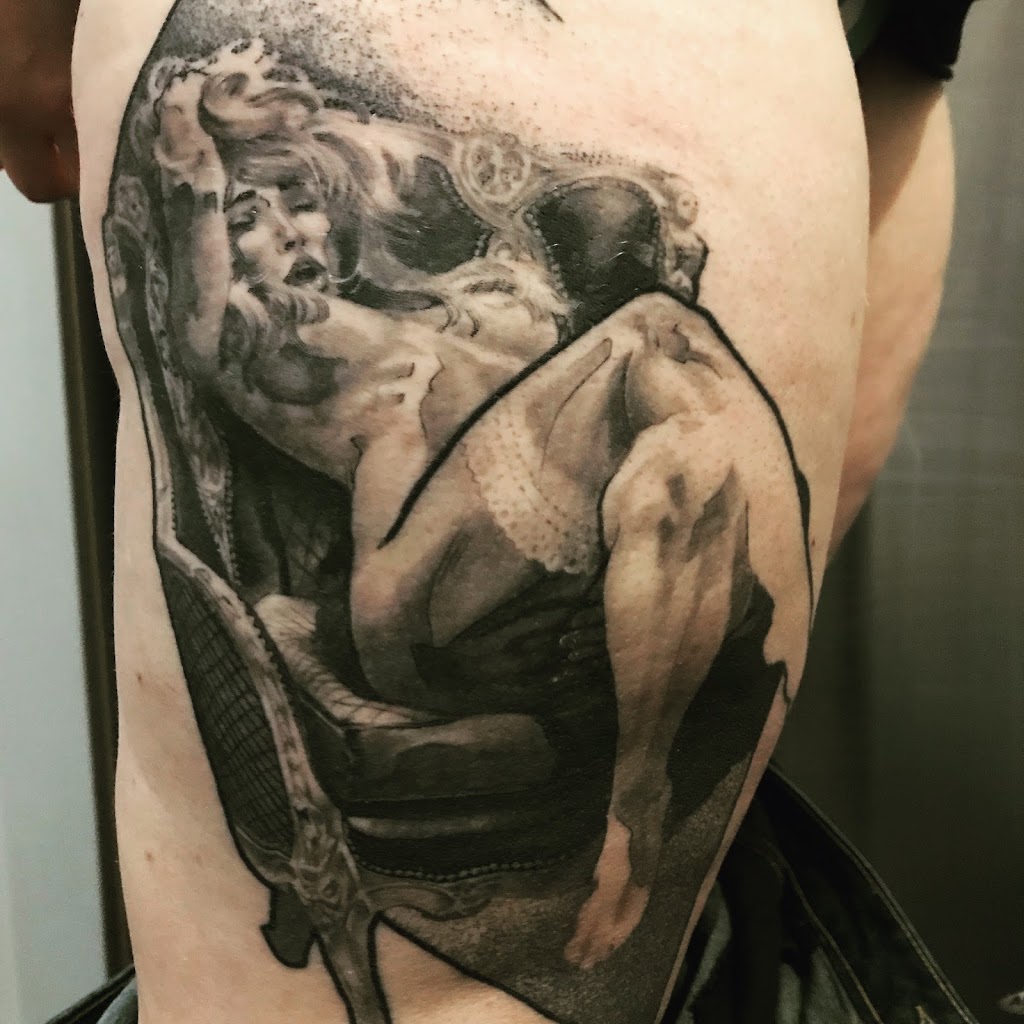Carte Blanche Tattoo Studio + Art Gallery | 66 Gerrard St E Unit 202, Toronto, ON M5B 2M2, Canada | Phone: (647) 245-4123
