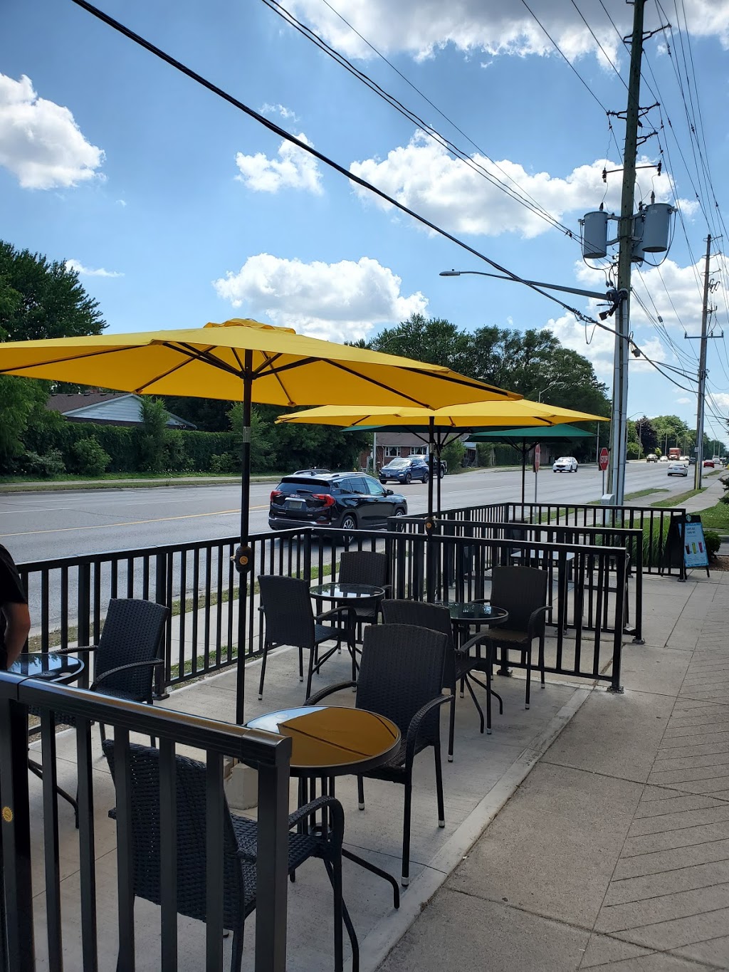 Burger Factory | 580 Fanshawe Park Rd E, London, ON N5X 1L1, Canada | Phone: (548) 688-4888